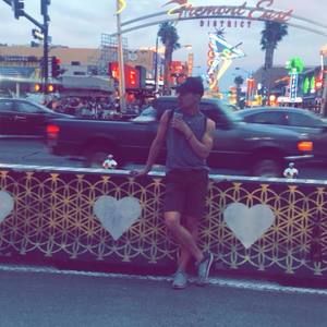 Meet your Posher, Bobby